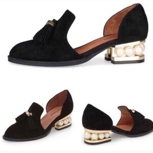 Jeffrey Campbell Black Heels with Pearl Accent